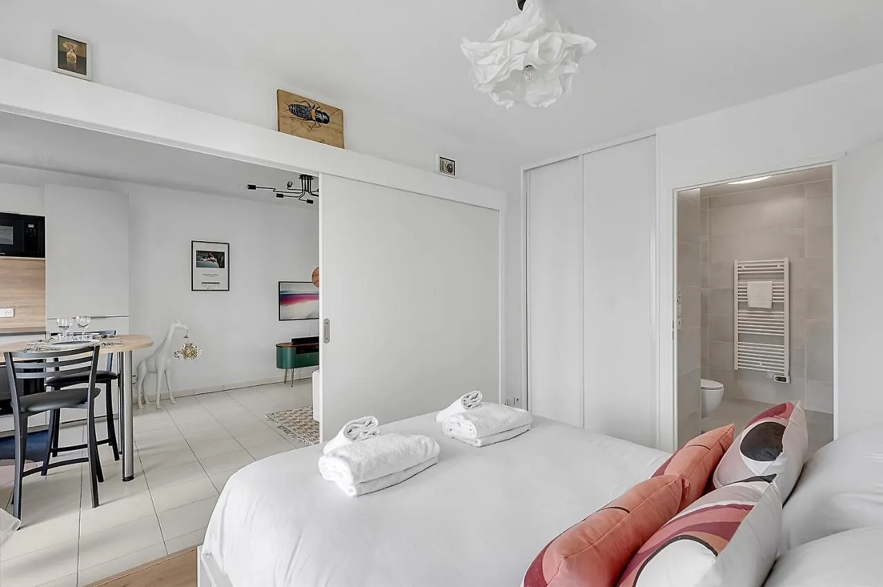 Le Prieure Apartment Toulouse 0*,  France